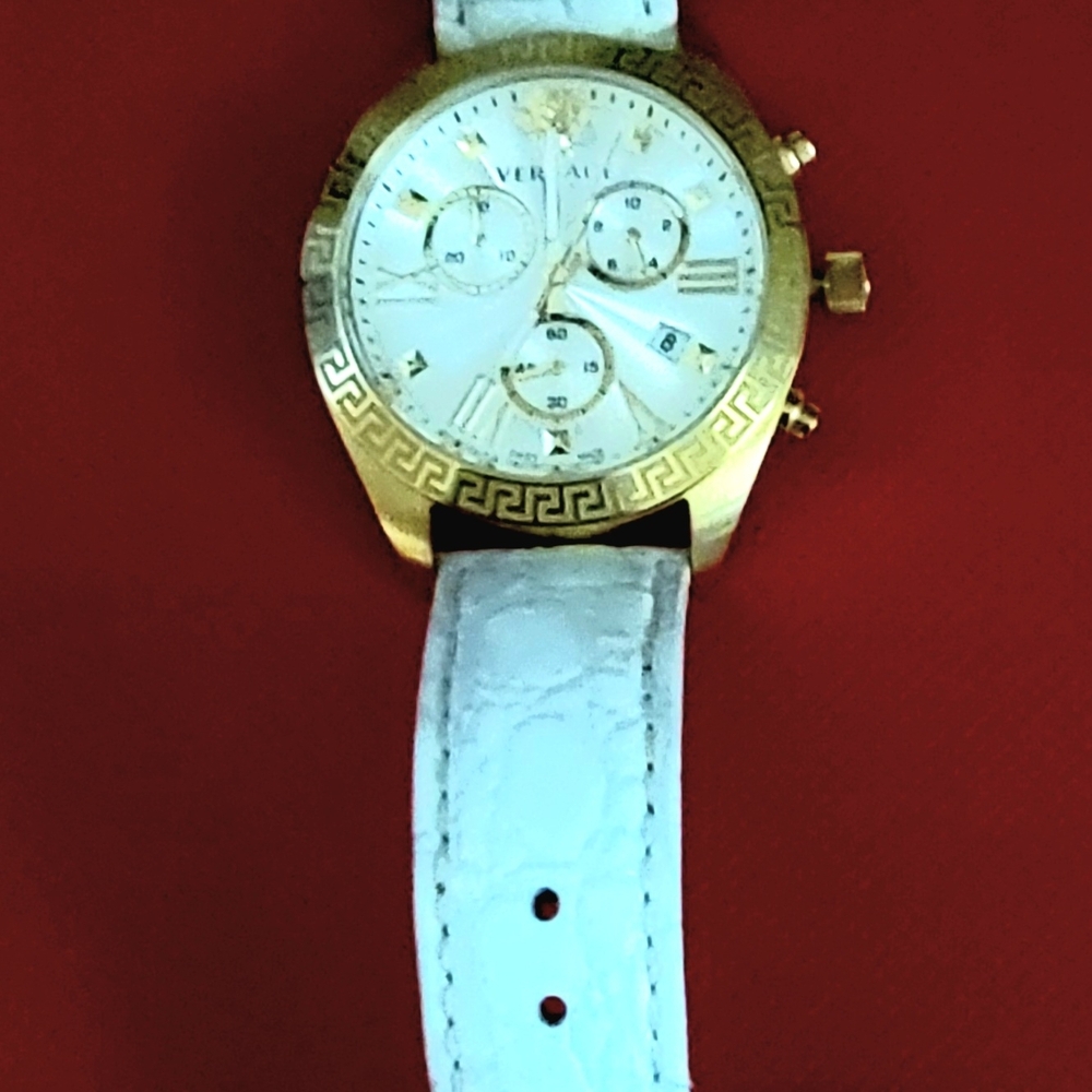 Authentic Versace Gold and White Watch - Picture 7 of 7